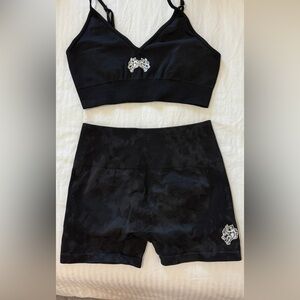 Dark sport seamless training shorts